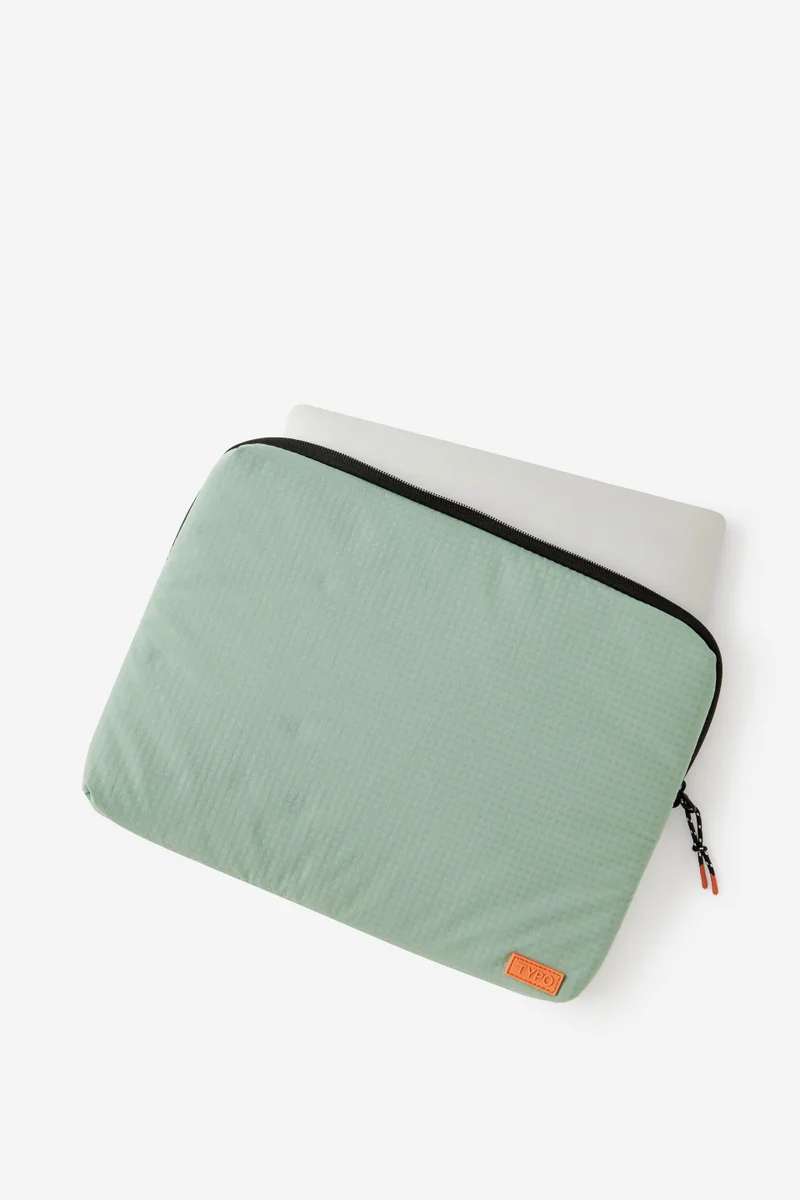 Typo Metro 14 Inch Laptop Organiser